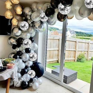 Conjunto de arco de balões preto e branco prateado, kit de guirlanda de balões, festa de aniversário, chá de bebê, cerimônia de formatura, chá de panela, fundo para foto