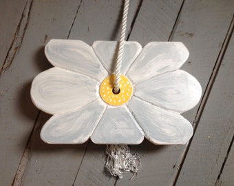 Daisy rope swing, tree swing, porch swing, childrens swing, outside fun, woodcraft, artisan, handmade, custom, furniture.