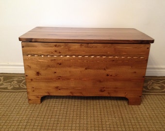 Wooden chest, storage chest, hope chest, wooden box, coffee table, wooden bench, woodcraft, handmade, custom made, artisan, wooden furniture