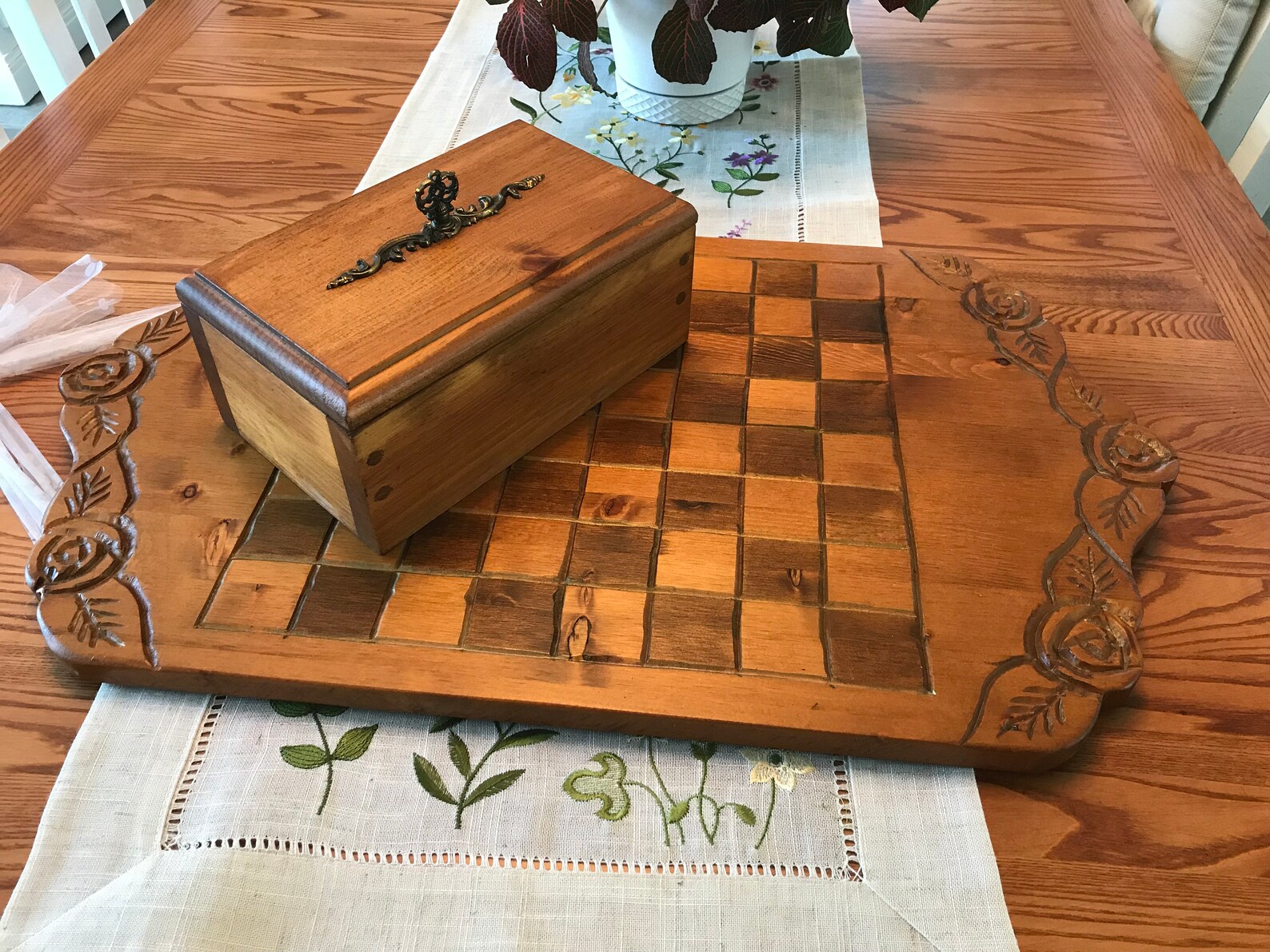 Checker Board Set, Checkers Set, Rose Checker Board With Rose Checkers