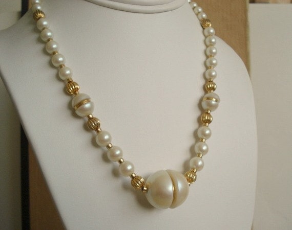 Beaded Pearl Necklace, Bridesmaid Necklace Vintag… - image 4