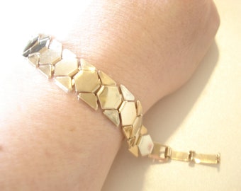 Vintage 60s Geometric Gold-Tone Link Bracelet Hexagon and Triangle Costume Jewelry
