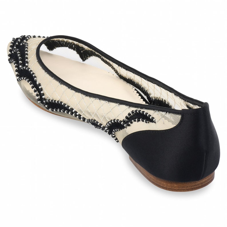 Bella belle Eva Scalloped Embroidered Black Evening Flats