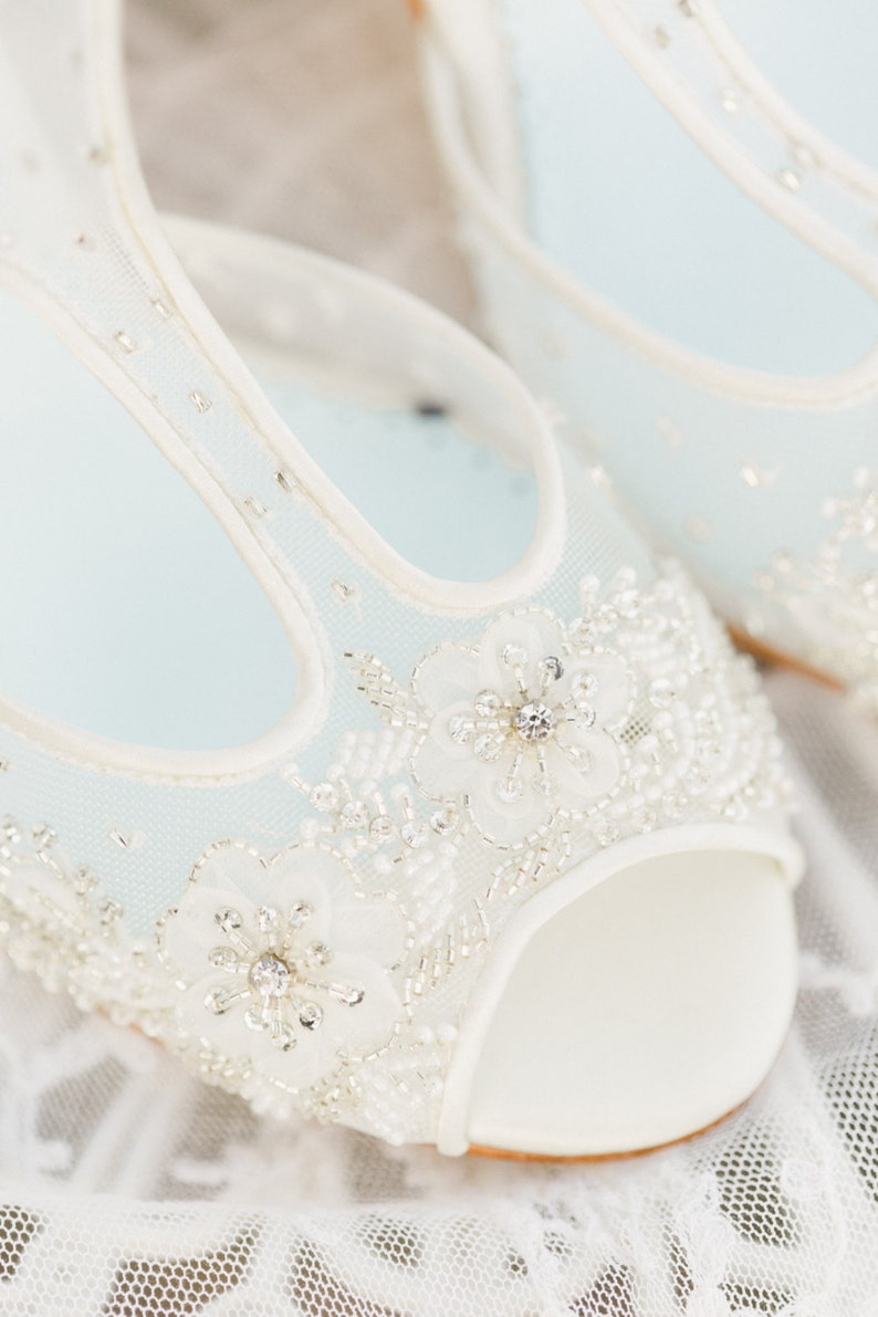 t strap wedding flats