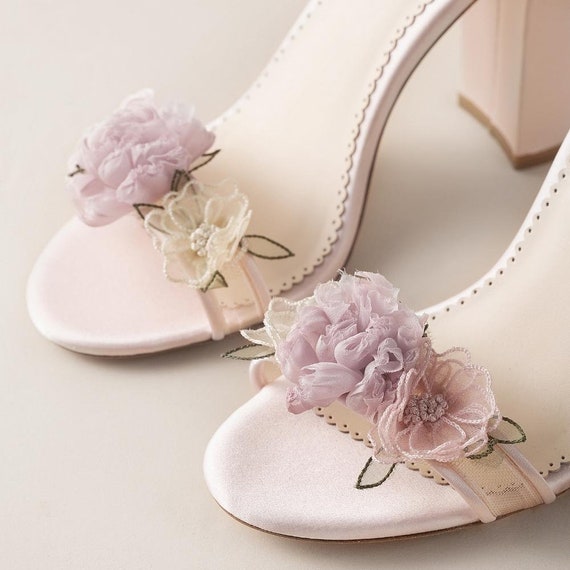 Pink Princess Dress Wedding Shoes For Bride With Flower, Pearls, And Tassel  Detailing Lovely Sweety High Heels For Girls, Thin 9cm Heel, Special Design  For Lovely Brides From Redyellowbluekt, $32.84 | DHgate.Com