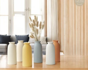 Minimalist Ceramic Flower Vase: Modern Home Decor