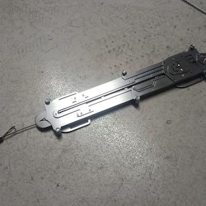 Assassin’s Creed Hidden Blades Altair Ezio Edward Black Flag Brotherhood Aguilar Joseph Lynch Syndicate Hidden blades Cosplay Prop