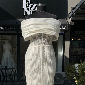Elegant Lace Mermaid Wedding Dress – Open Back Bridal Gown, Luxury Lace Wedding Dress, Custom Made Mermaid Gown, Modern Wedding Dress