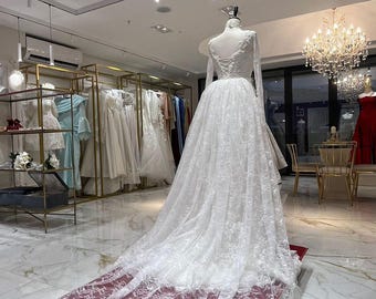 Handmade Romantisches Spitze Brautkleid: Langarm Brautkleid