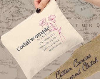 Coddiwomple Reißverschlusstasche • Reisetasche • Fernweh Zubehör Tasche • Abenteuer Zitat Beutel • Kosmetiktasche • Federmäppchen Geschenk