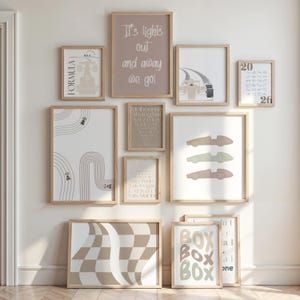 Neutrale formule 1-kunstprintset: moderne F1-galerijmuur (digitale download)