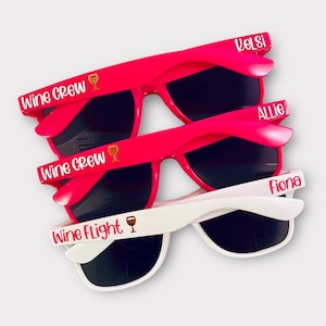 Wine Crew• Gafas de sol para viajes a Napa • Gafas de sol personalizadas para despedidas de soltera • Regalos para despedidas de soltera • Gafas de sol personalizadas • Regalos para fiestas de cumpleaños