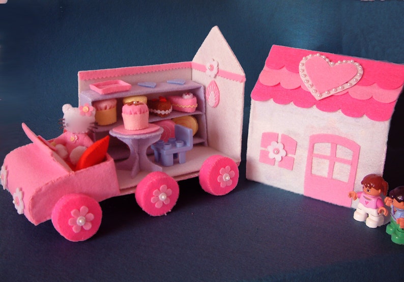 Felt Cake Truck House,shelf,table,CakePDF Pattern and instructionsT08 image 2