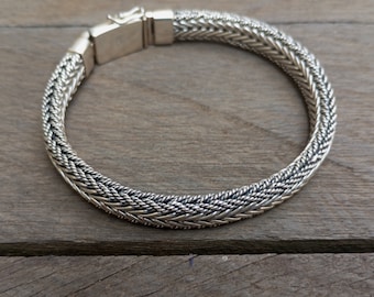 Massive thick solid sterling Silver bracelet  / Silver 925 / Bali handmade art jewelry / request your length ! / 9 mm width / (#122b)