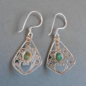 Balinese Sterling Silver Turquoise gemstone dangle earrings / Bali handmade art jewelry / silver 925 / 306K image 9