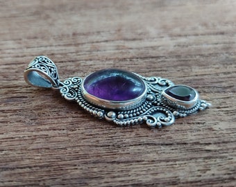 Balinese sterling Silver purple amethyst cabochon and pear cut pendant / silver 925 / Bali art jewelry / 1.75 inch long / (#77p)