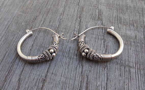 Balinese Silver sterling hoop Earrings / silver 925 / Bali | Etsy