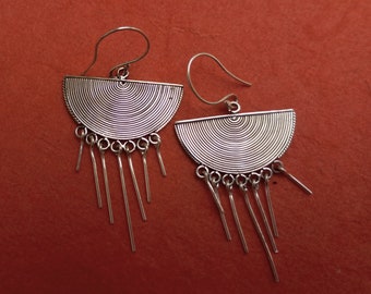 Light Balinese crescent small rods silver sterling dangle Earrings / silver 925 / Bali art jewelry / 2.25 inch long / (#1271e)