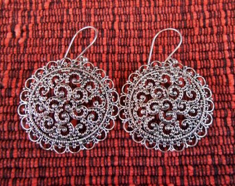 Unique Silver sterling Circle Earrings / long 1.65 inch /  silver 925 / Balinese granulation art /  handmade jewelry