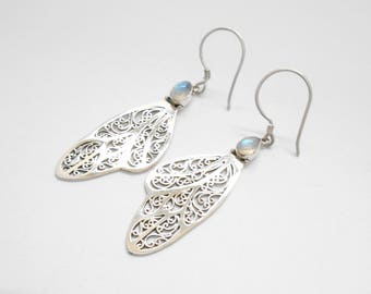 Bali Alluring silver sterling Moonstone gemstone wings dangle earrings / silver 925  / 2.25 inch long / (#41ez) N