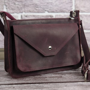 Leder Crossbody Tasche, kompakte Leder Geldbörse für Frauen, stilvolle kleine Ledertasche, handgemachte Crossbody, schicke Schulter Ledertasche
