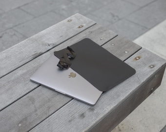 Gepersonaliseerde lederen MacBook-hoes, handgemaakte slanke iPad-hoes, vintage lederen laptophoes, cadeau voor hem of haar
