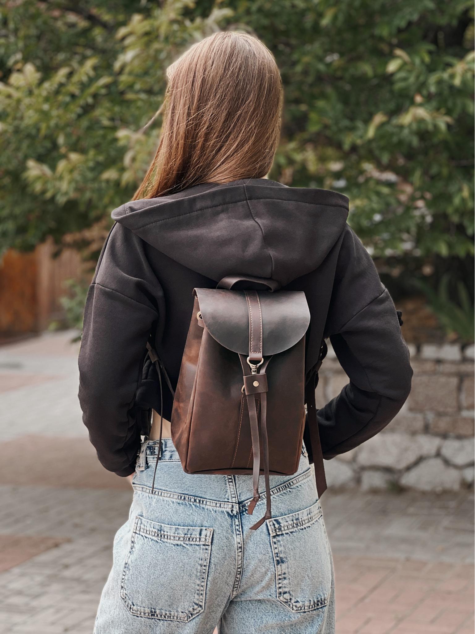 patagonia backpacks sale Refugio Day Pack 32L Black litre capacity provides ample Loungefly Beetlejuice Chibi Mini Color:Maroon/Graphite/Black Hand Cast
