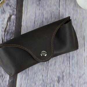 Custom Leather Eyeglass Case, Handmade Glasses Sleeve With Magnetic Closure, Personalized Holder For Sunglasses Or Reading Glasses,Gift Idea