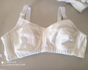Vintage New Old Stock Bra from Japan (size 14DD Aus & 36DD