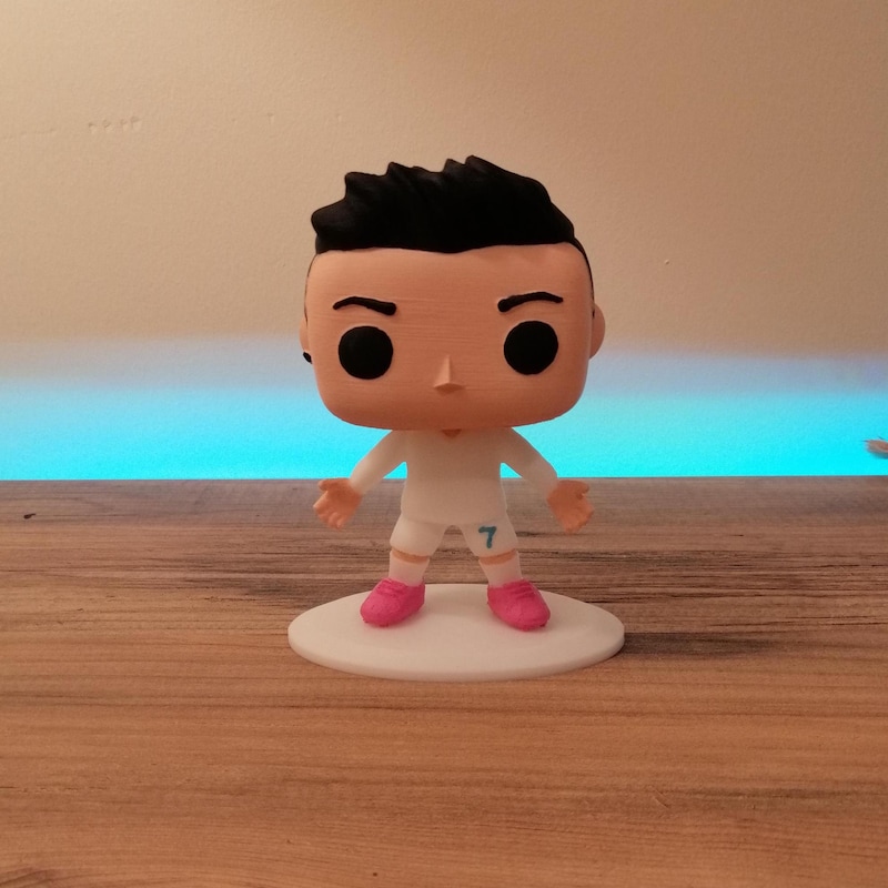 Cristiano ronaldo funko pop - Etsy Portugal