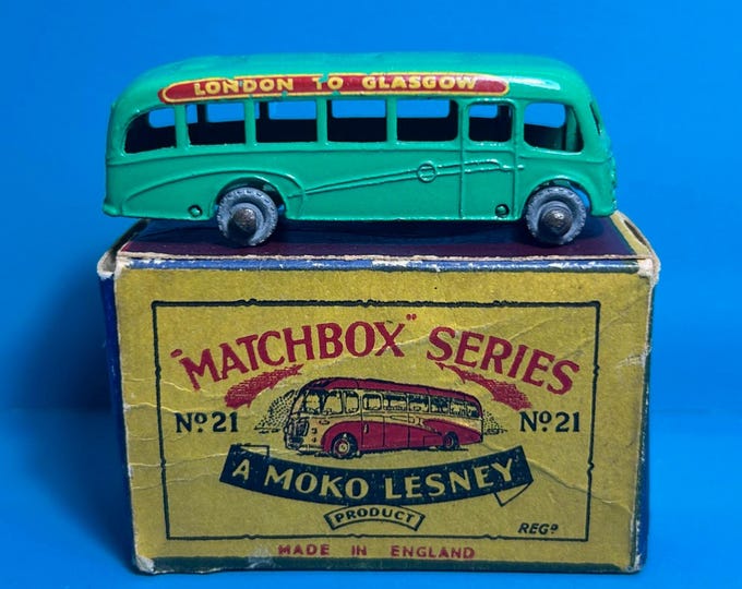 Vintage Matchbox Lesney No 21a  Long Distance Coach 1956 Original Box