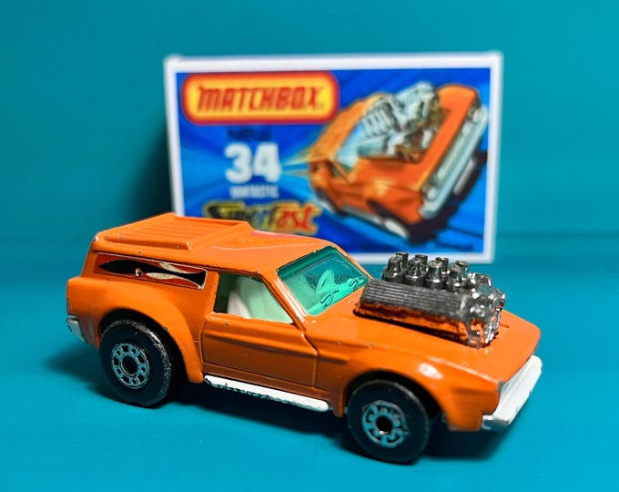 1975 - Vintage Matchbox Superfast No. 34b Vantastic with gift box