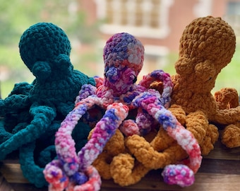 Drift the Octopus - pattern by TheCrochetCarpenter
