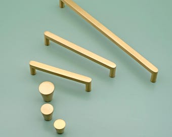 Maniglie per mobili minimaliste in ottone spazzolato: maniglie moderne forgiate