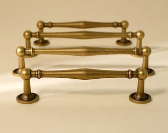 Retro Brass Drawer Pull: Antique Gold Knobs & Pulls for Cabinets