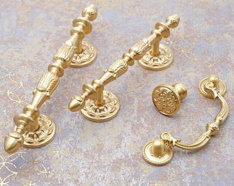 Ornate Classical Brass Forged Cabinet Pulls, Soild Brass Decorative Pull Handle, Rococo Handles, Art Nouveau Pulls, Brass Cabinet Hardware