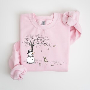 Sudadera navideña de muñeco de nieve y perro, camiseta de muñeco de nieve, camiseta navideña, sudadera navideña, sudadera navideña, camiseta navideña para perro imagen 4