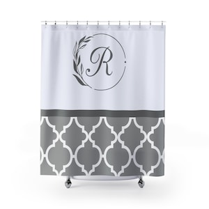 Cortina de ducha personalizada con inicial R, cortina de ducha floral con monograma, cortina de ducha con letras personalizadas, decoración de baño