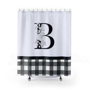 Cortina de ducha con monograma floral, decoración de baño personalizada con la letra B, cortina de ducha a cuadros vichy, cortina de ducha con la inicial B, cortina personalizada