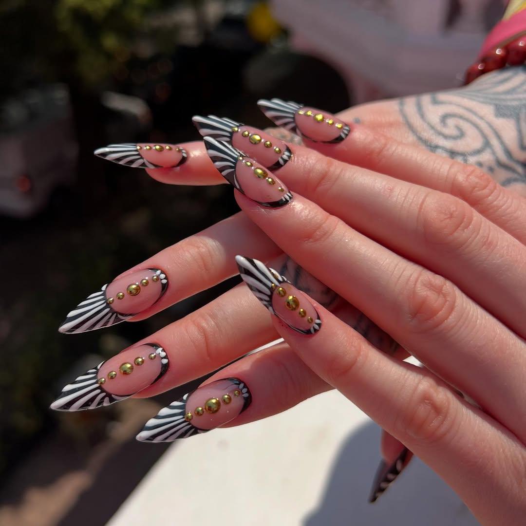 Design Nailart Pinsel Striper – Größe M, Synthetisches Feinhaar Für Präzise Nageldesigns