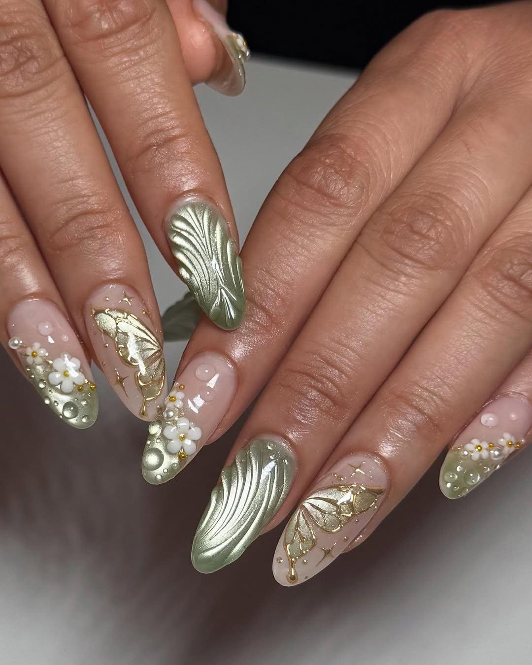 Nail Art in Sage Green Bliss