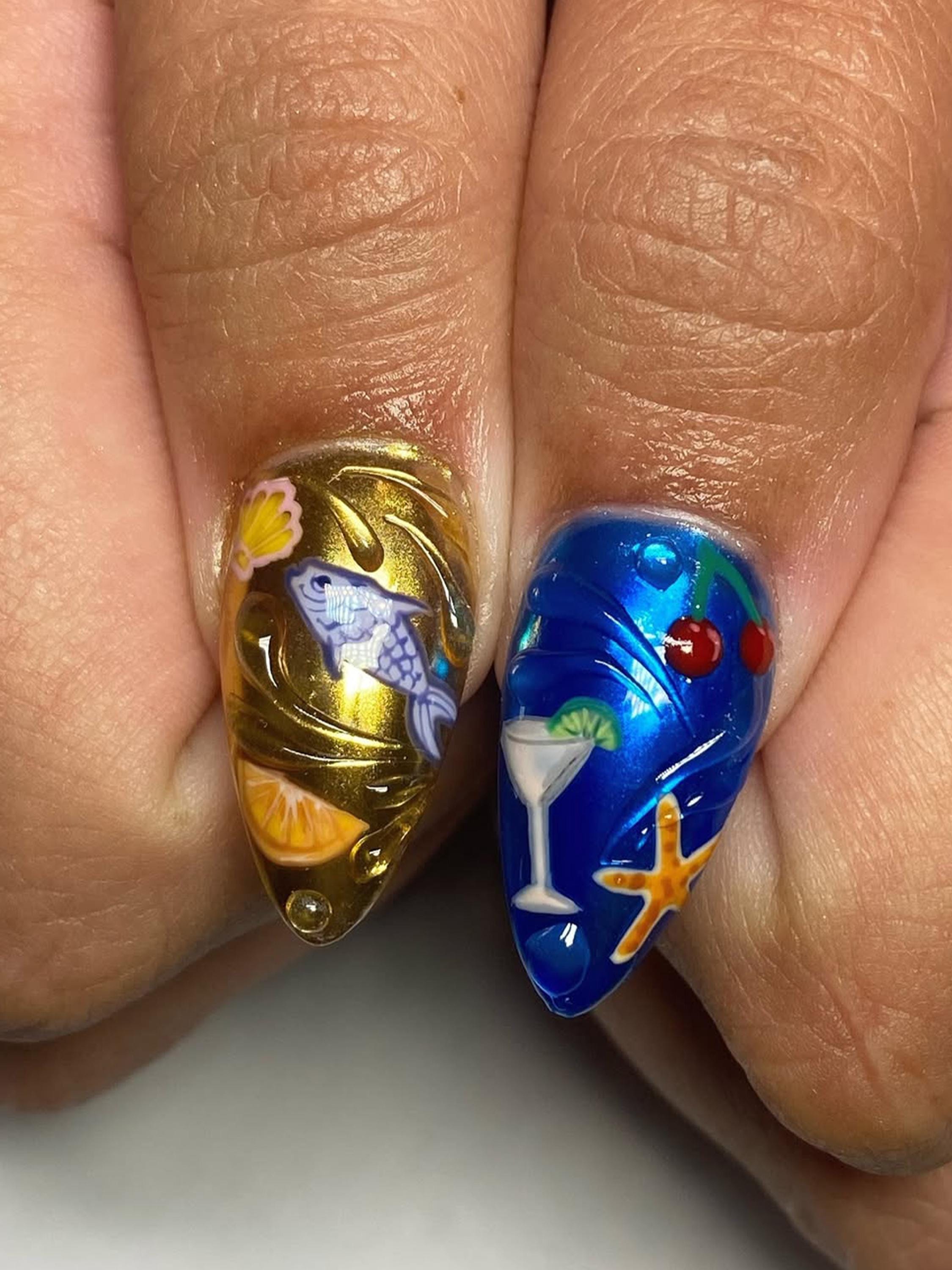 Acrylic Nails with 3D Pearls Shine