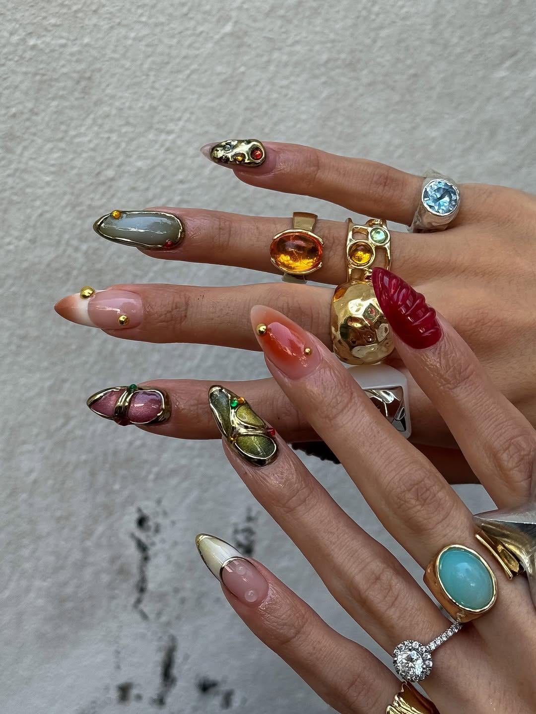 Stunning Medium Nail Gemstone Accents
