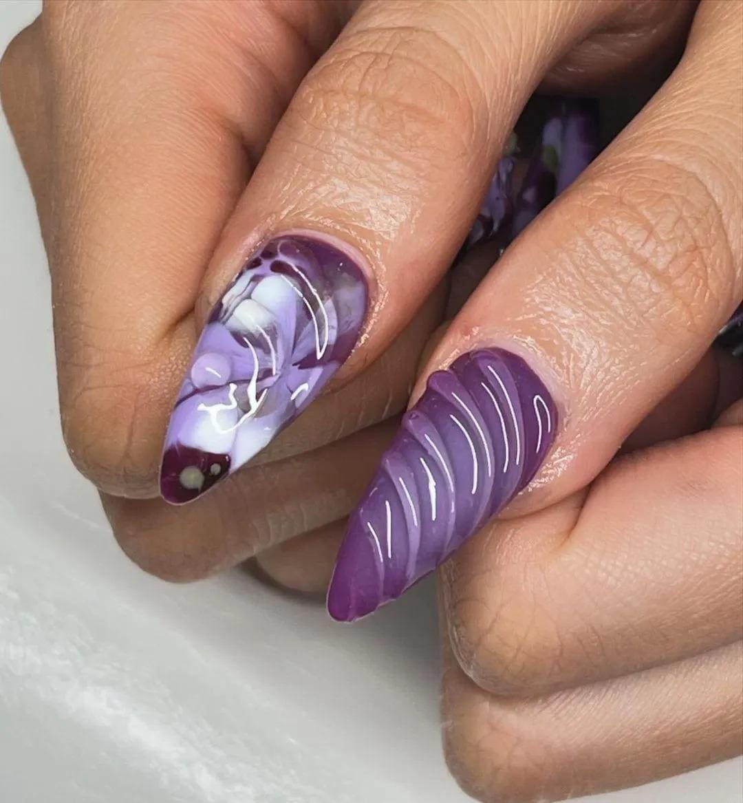 パープルバタフライプレスオンネイル | ハンドクラフト3Dフローラル