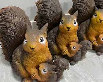 BESWICK ENGLAND Goody Tiptoes 陶器オブジェ Beatrix Potter Figurine Goody Tiptoes Beswick England Squirrel 工芸品