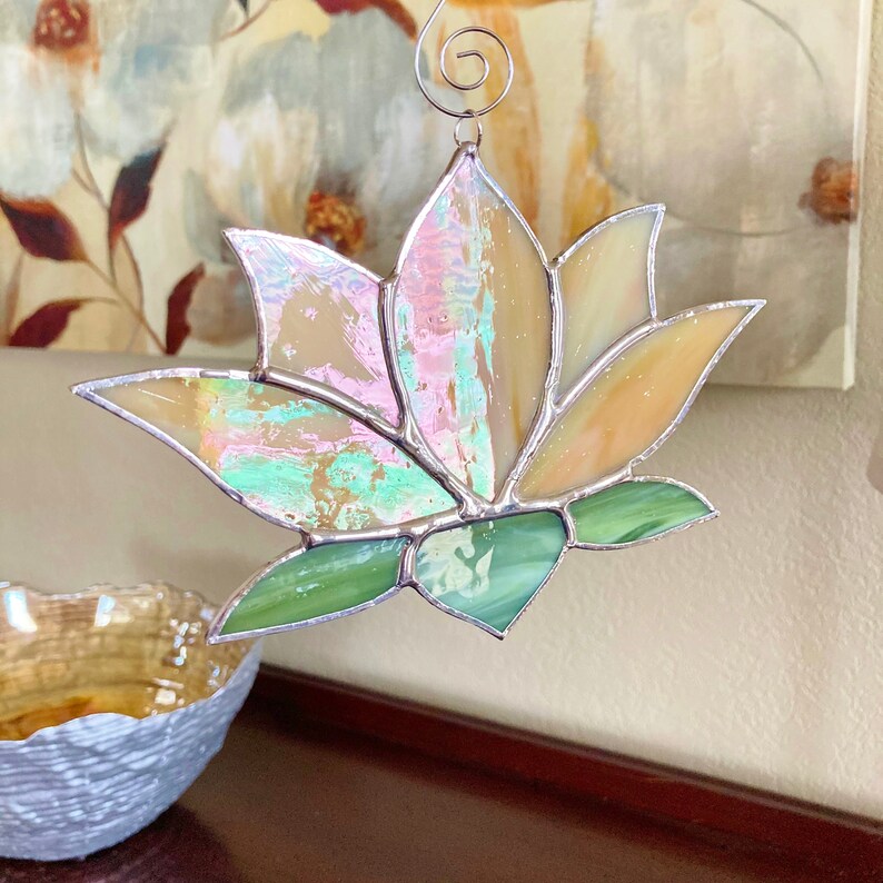 Meditation Spiritual Art Lotus Flower Peach Glass Home Decor Iridescent Glass Yoga Studio Stained Glass Garden Art Sun Catcher