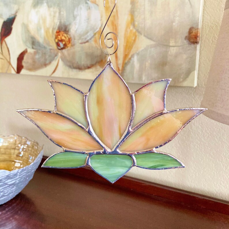Meditation Spiritual Art Lotus Flower Peach Glass Home Decor Iridescent Glass Yoga Studio Stained Glass Garden Art Sun Catcher