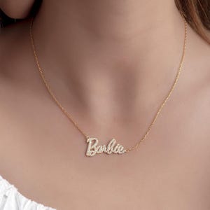 Colar delicado com nome de diamante em pavê, prata esterlina 925, pingente de diamante CZ, pingente de pedra preciosa, presente personalizado, presente de Natal com nome personalizado