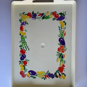 Vassoio da portata in melamina Kraft vintage anni '90 con frutta e verdura, prodotto negli Stati Uniti