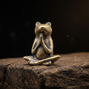 Miniatuur messing mediterende kikker beeldje, standbeeld zen-yoga kikker, kleine massieve metalen Namaste-kikker voor bureaudecor, cadeau kikker minnaar